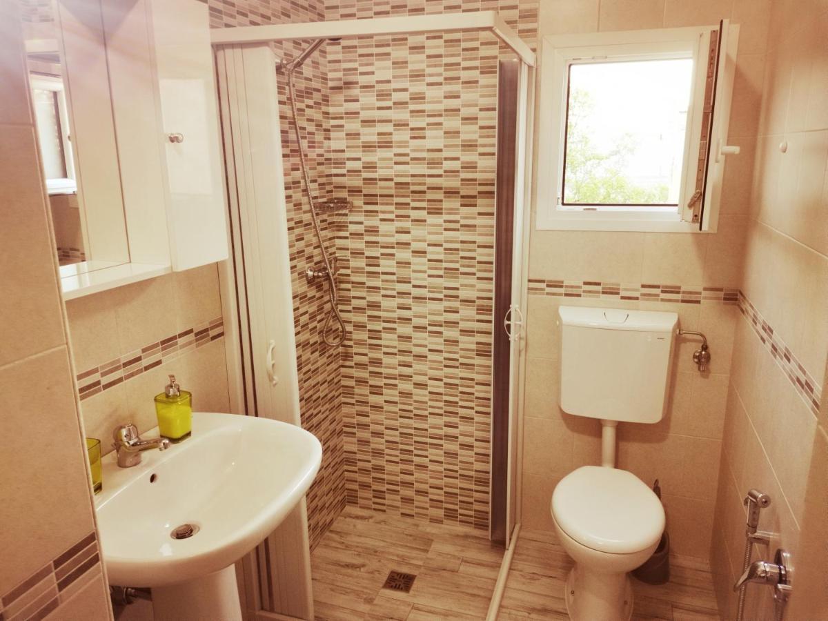 Via Alessandria Hotel Racale Luaran gambar