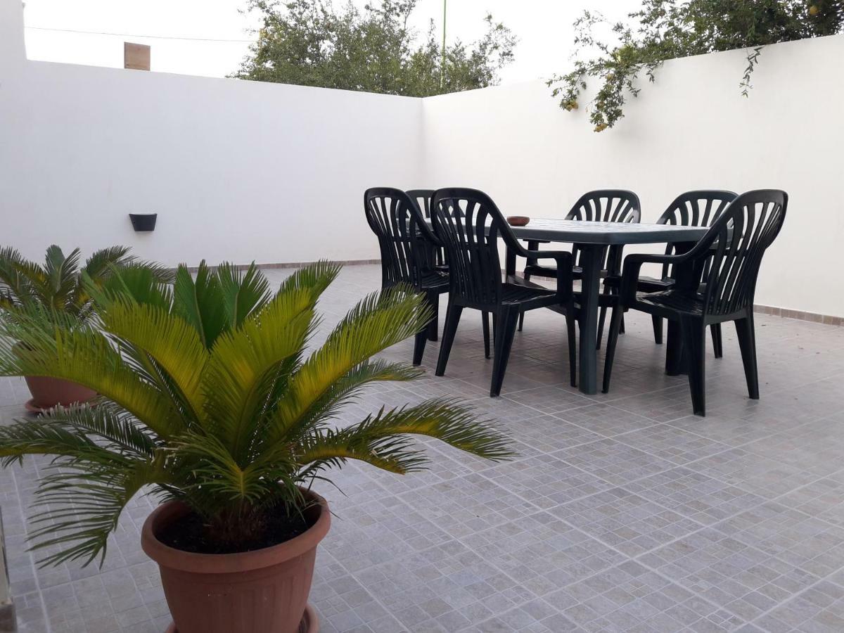 Via Alessandria Hotel Racale Luaran gambar