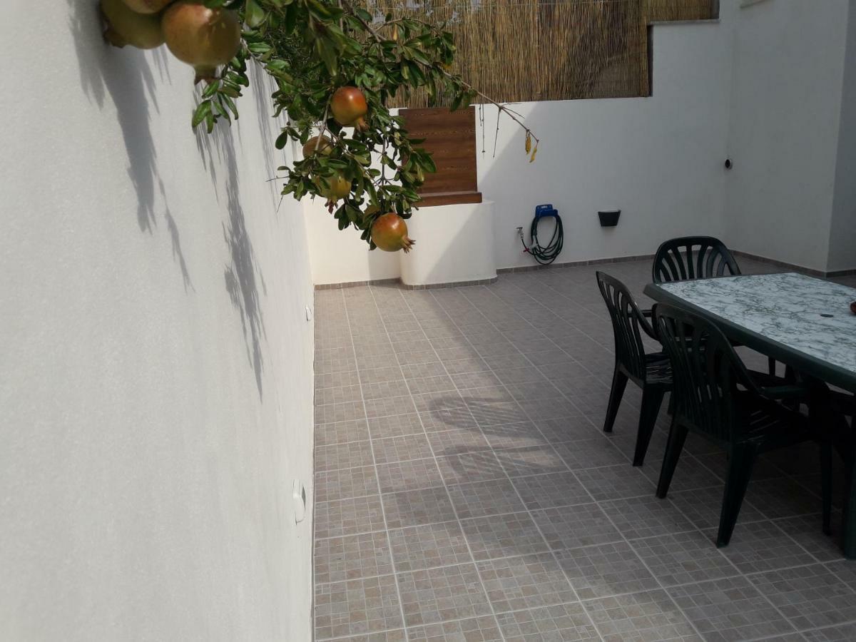 Via Alessandria Hotel Racale Luaran gambar